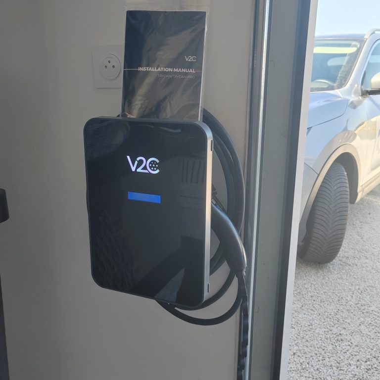 Borne de recharge installé à Balma Borne de recharge installé à Balma